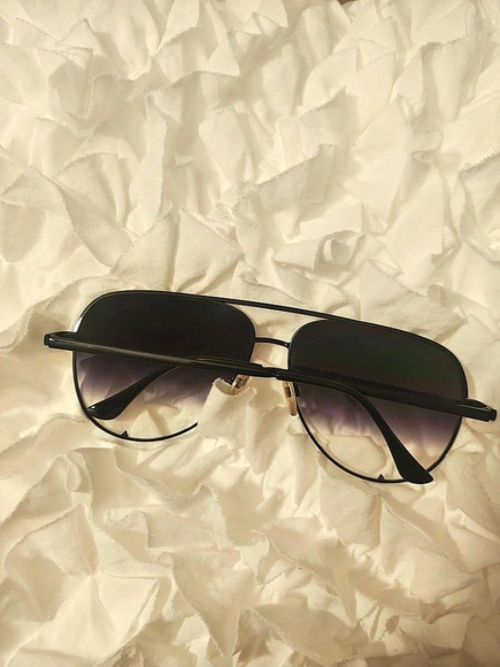 Quay Aviators In Style "High Key" - Picture 2 of 3